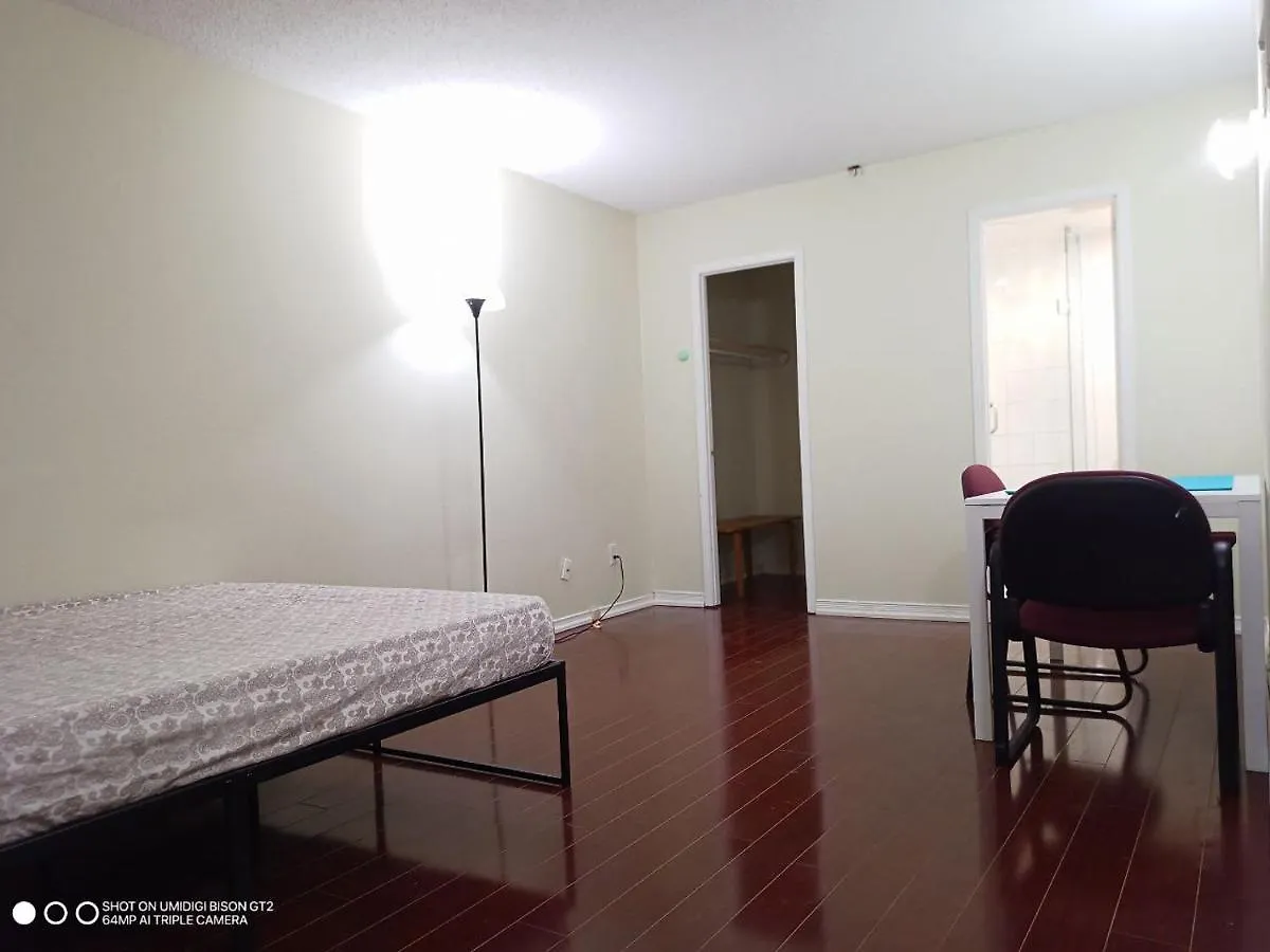 Stb - Cozy Nest - Double Bedroom With Private Washroom Toronto